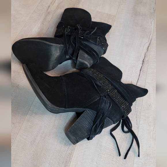 Leather 4" Naughty Monkey Leather High Heel Boots Absolutely Gorgeous!! 😍 Sz 8 - Picture 6 of 10